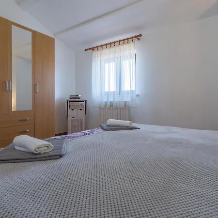 Apartment Amazing In Pazin With Wifi